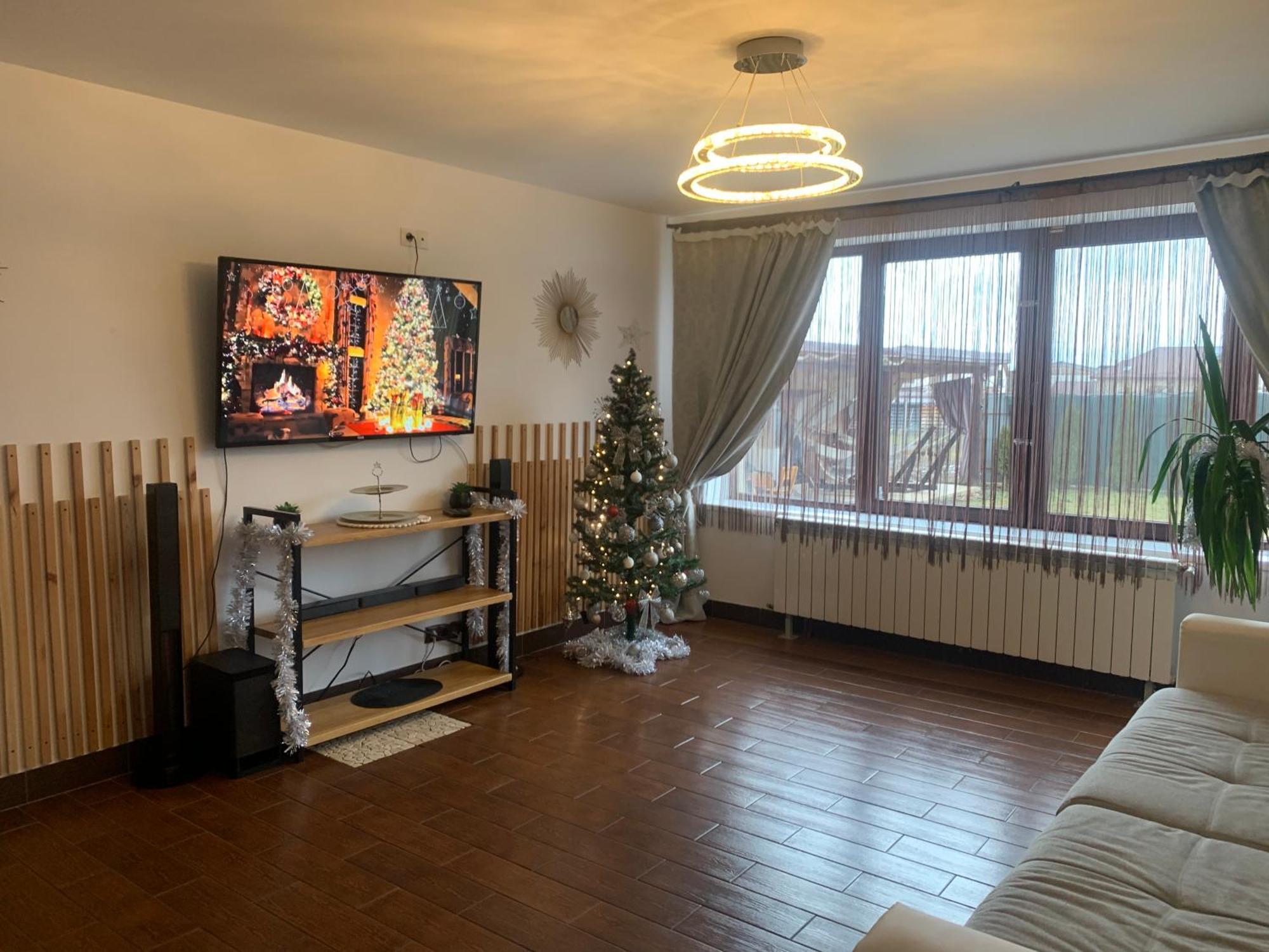 Vila Mik Guesthouse 萨彻勒 外观 照片