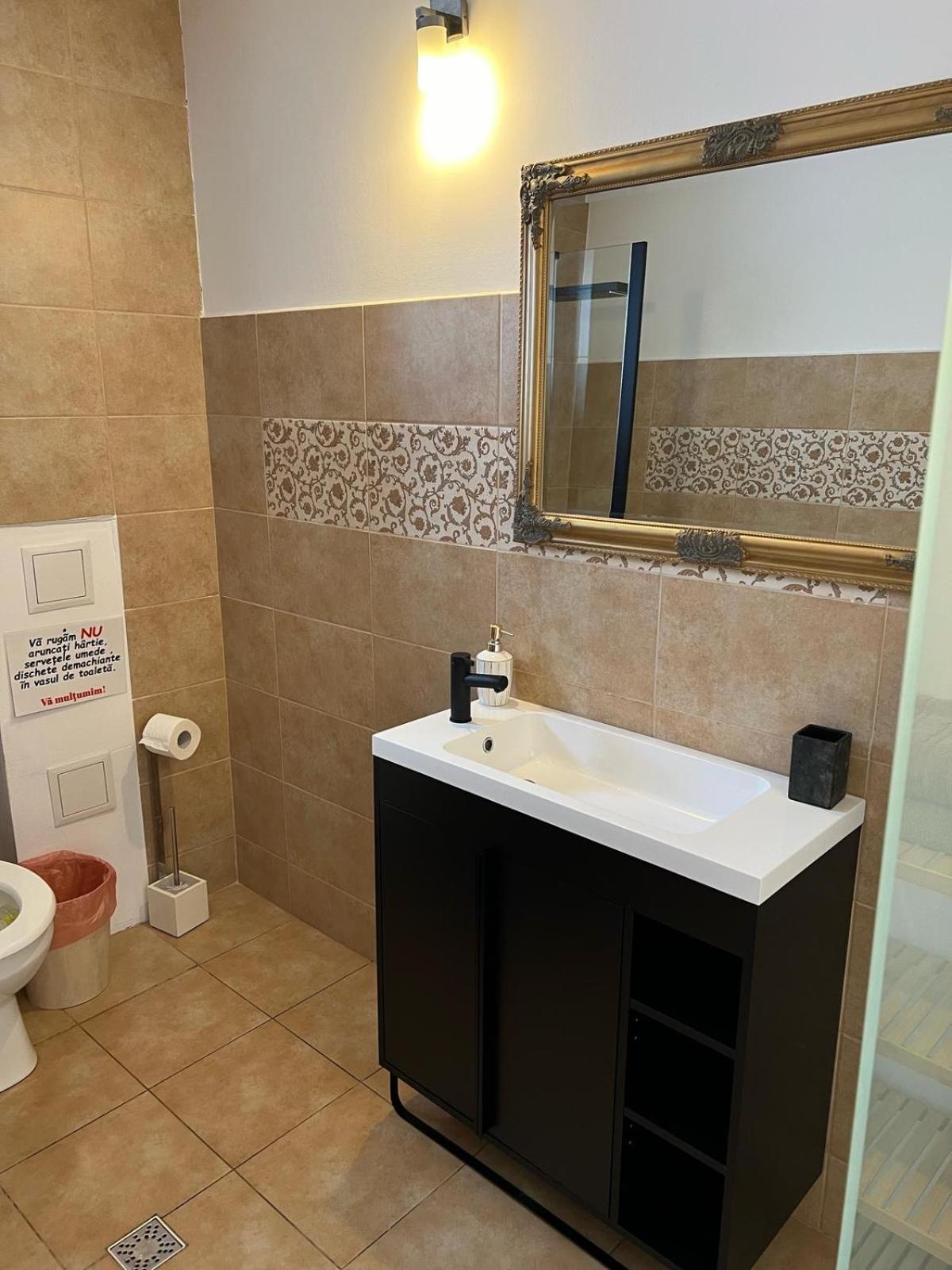 Vila Mik Guesthouse 萨彻勒 外观 照片